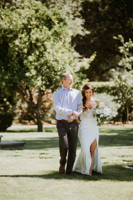 Way laid back Wedding in Sonoma – Photo by Let's Frolic Together