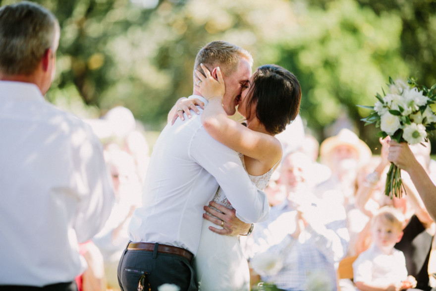 Way laid back Wedding in Sonoma – Photo by Let's Frolic Together