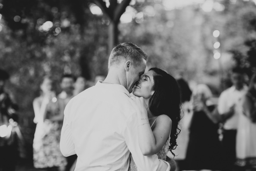 Way laid back Wedding in Sonoma – Photo by Let's Frolic Together