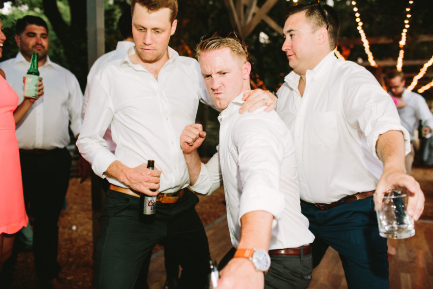 Way laid back Wedding in Sonoma – Photo by Let's Frolic Together