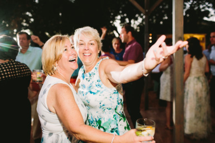 Way laid back Wedding in Sonoma – Photo by Let's Frolic Together
