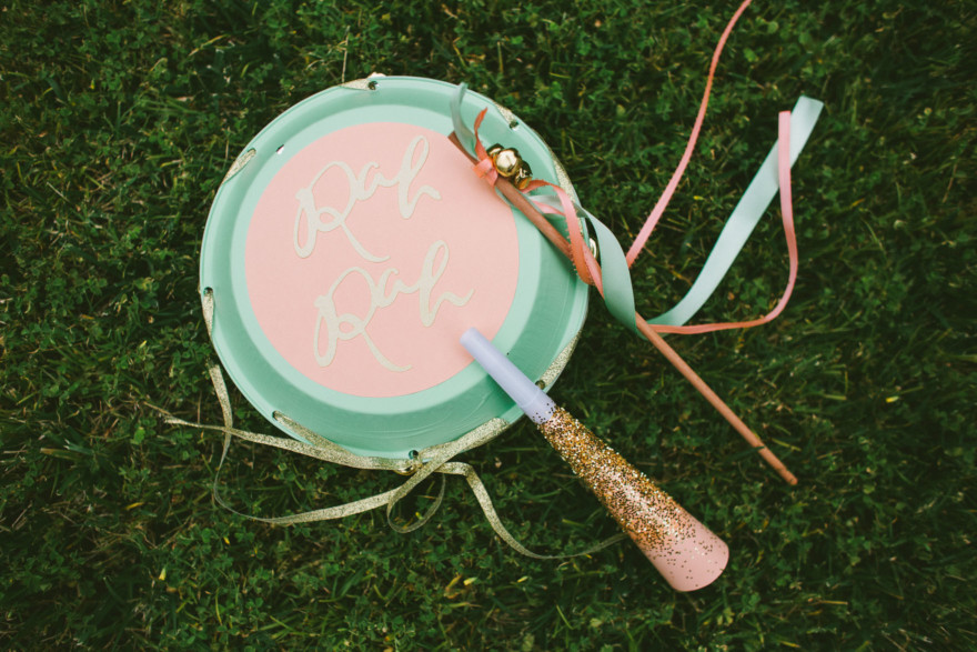 Rustic Bear-Themed San Diego Garden Wedding – Photo by Let's Frolic Together
