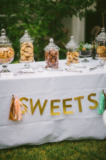 Rustic Bear-Themed San Diego Garden Wedding – Photo by Let's Frolic Together