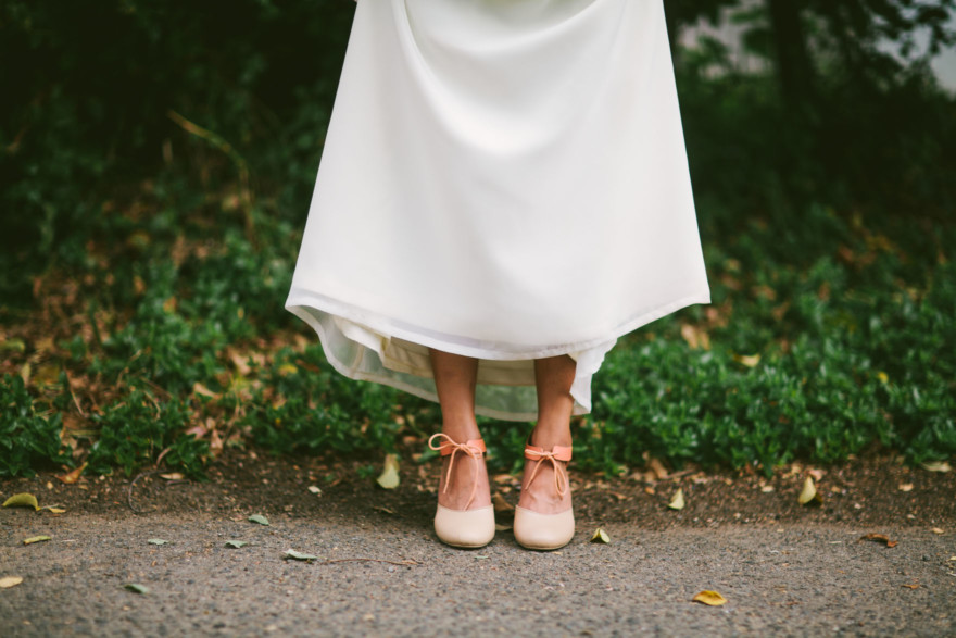 Rustic Bear-Themed San Diego Garden Wedding – Photo by Let's Frolic Together