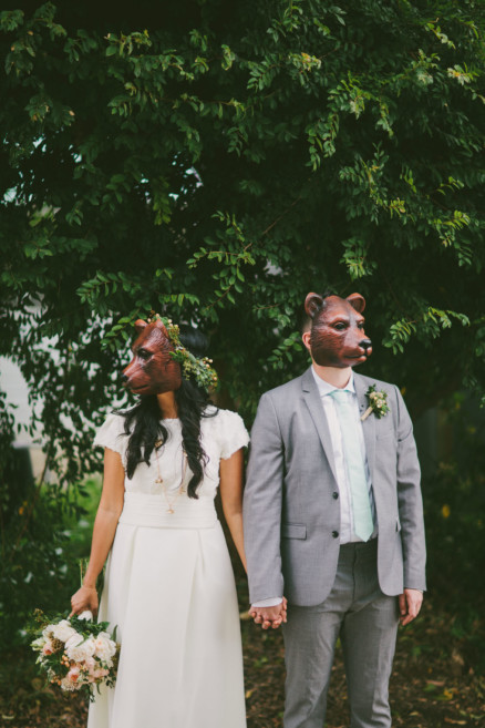 Rustic Bear-Themed San Diego Garden Wedding – Photo by Let's Frolic Together