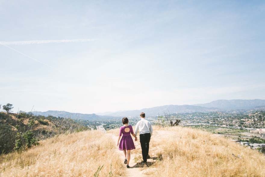 Swings and snuggling in the hilltops of LA – Photo by Let's Frolic Together