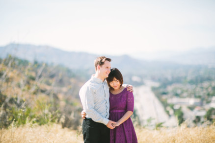 Swings and snuggling in the hilltops of LA – Photo by Let's Frolic Together