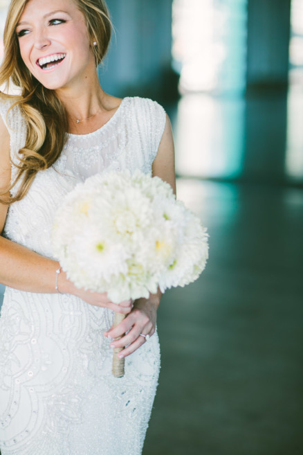 Sunny love at the Broadway Pier – Photo by Let's Frolic Together