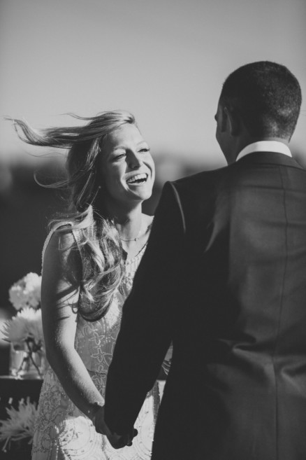 Sunny love at the Broadway Pier – Photo by Let's Frolic Together