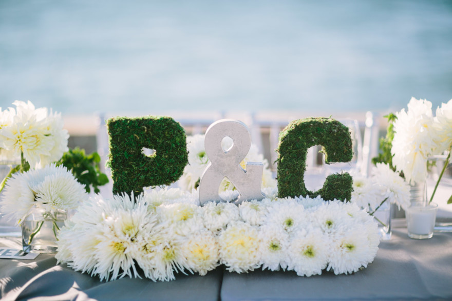 Sunny love at the Broadway Pier – Photo by Let's Frolic Together