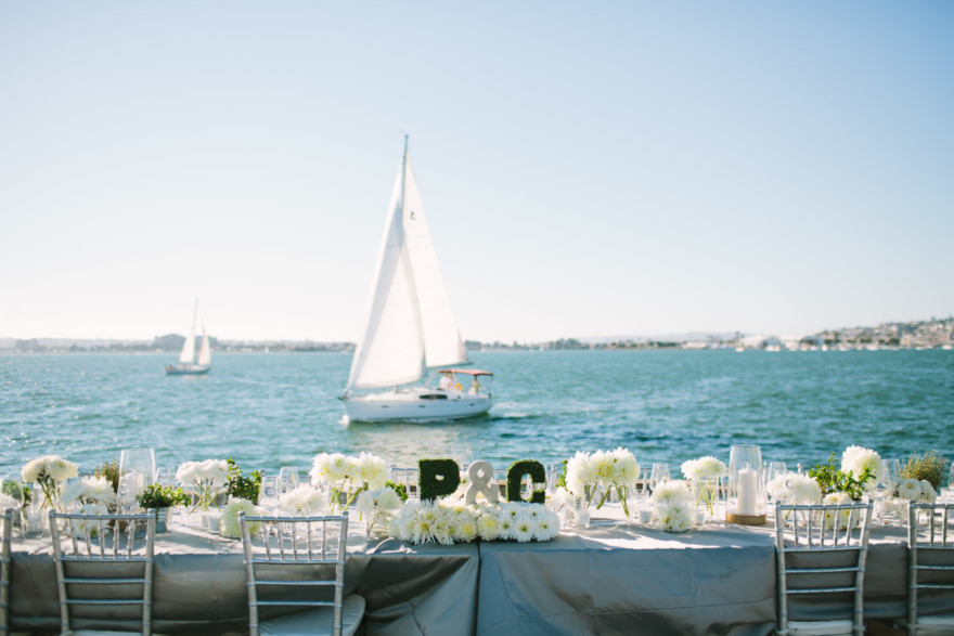 Sunny love at the Broadway Pier – Photo by Let's Frolic Together