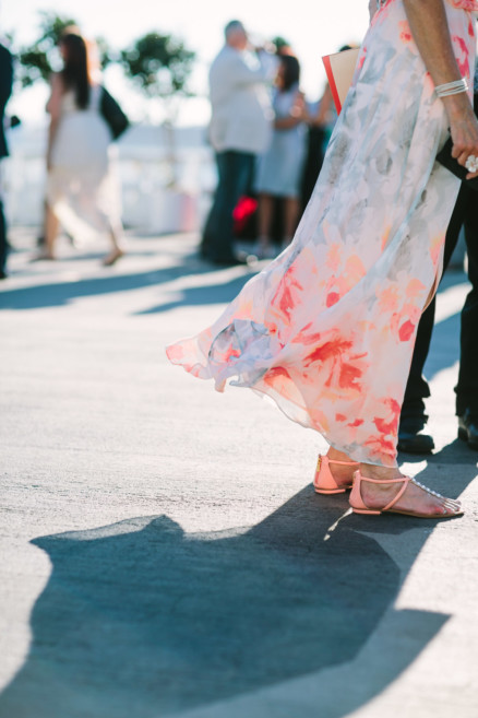 Sunny love at the Broadway Pier – Photo by Let's Frolic Together
