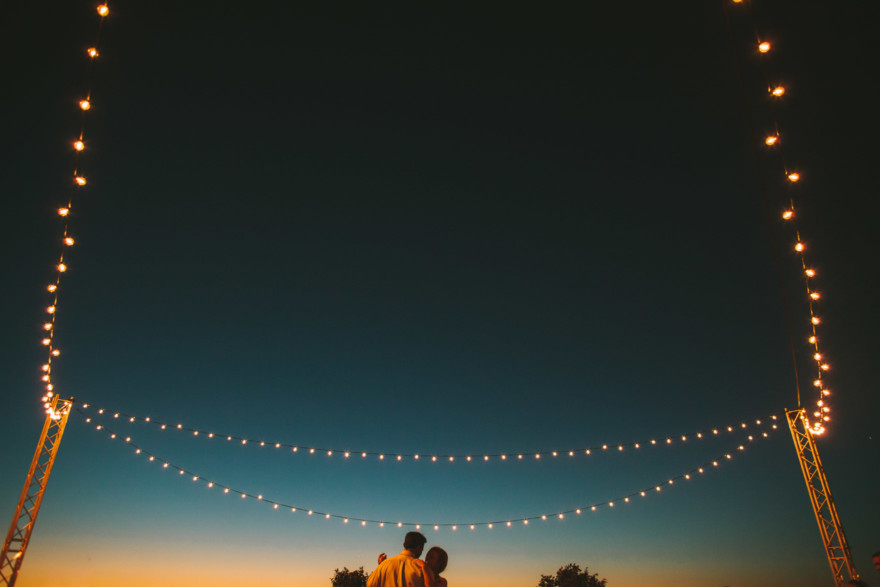 Sunny love at the Broadway Pier – Photo by Let's Frolic Together