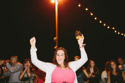 Sunny love at the Broadway Pier – Photo by Let's Frolic Together