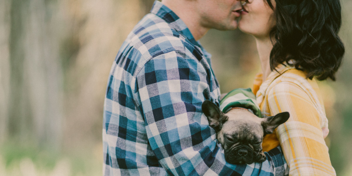 Forest Cuddles With a Frenchie – Photo by Let's Frolic Together