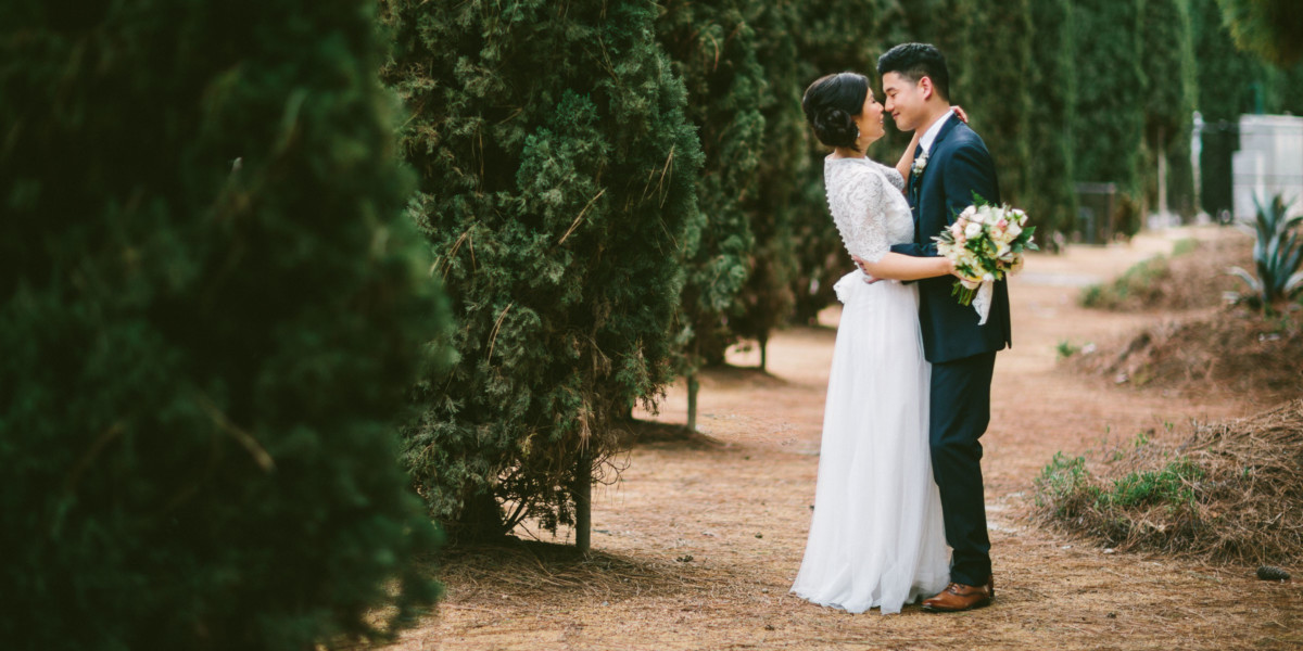 Historic Horton Grand Hotel Wedding – Photo by Let's Frolic Together