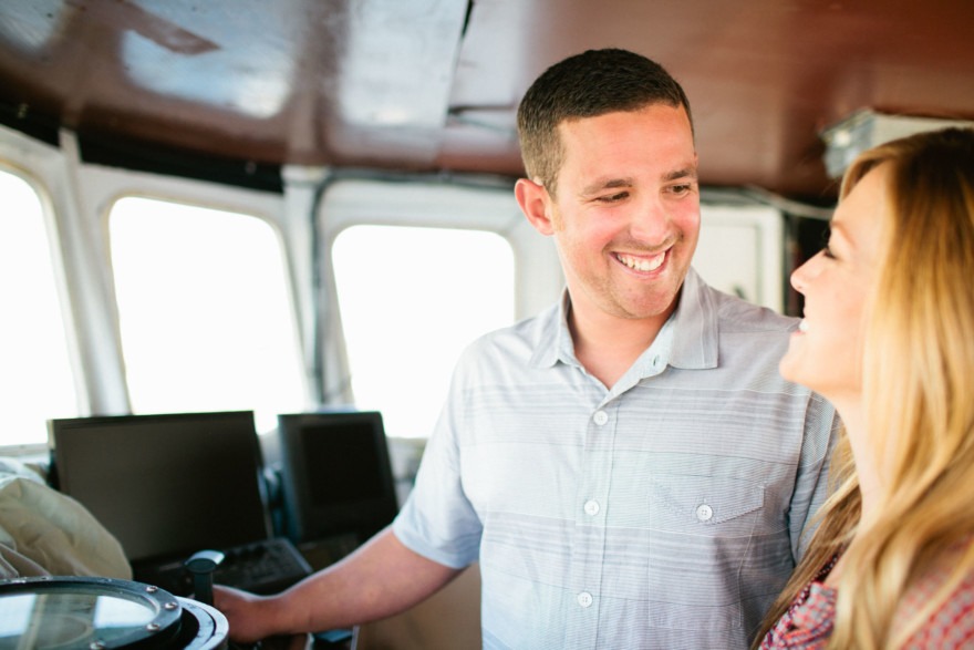 Seaside Love – Photo by Let's Frolic Together