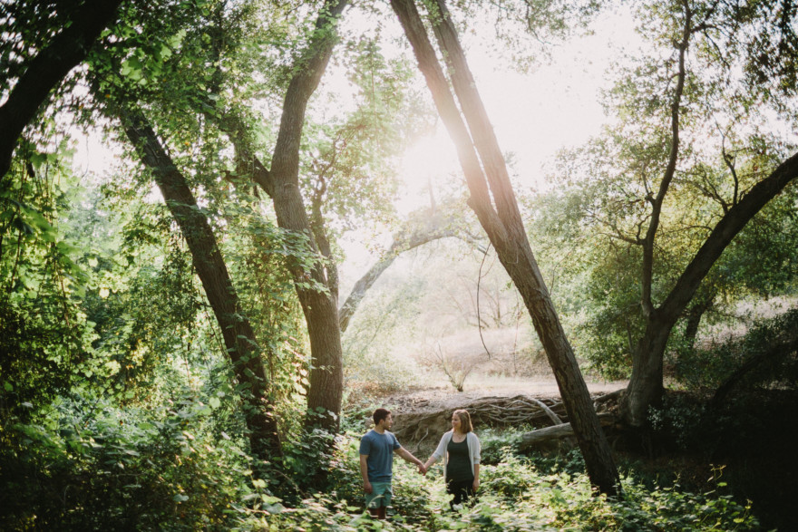 Rustic Snuggles in the Hills – Photo by Let's Frolic Together