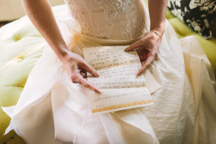 Playful Backyard Phoenix Wedding – Photo by Let's Frolic Together