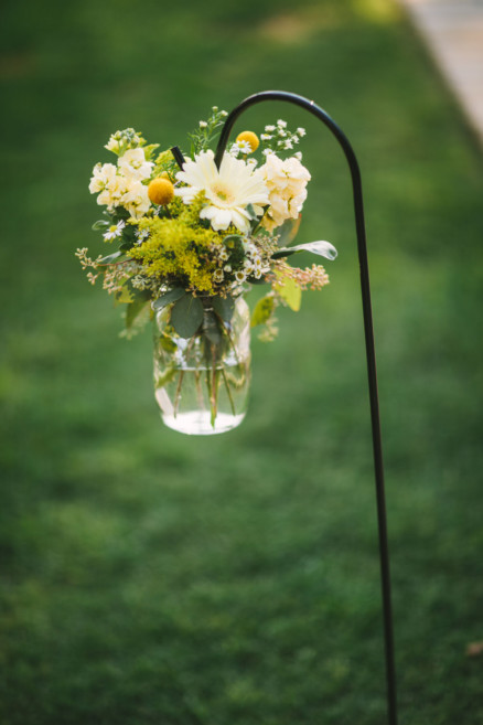 Playful Backyard Phoenix Wedding – Photo by Let's Frolic Together