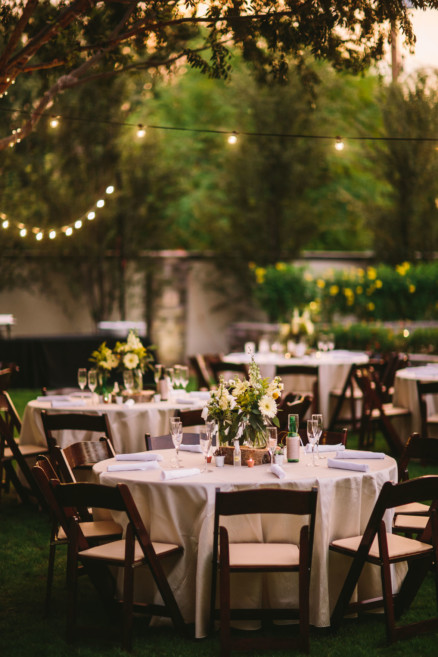 Playful Backyard Phoenix Wedding – Photo by Let's Frolic Together