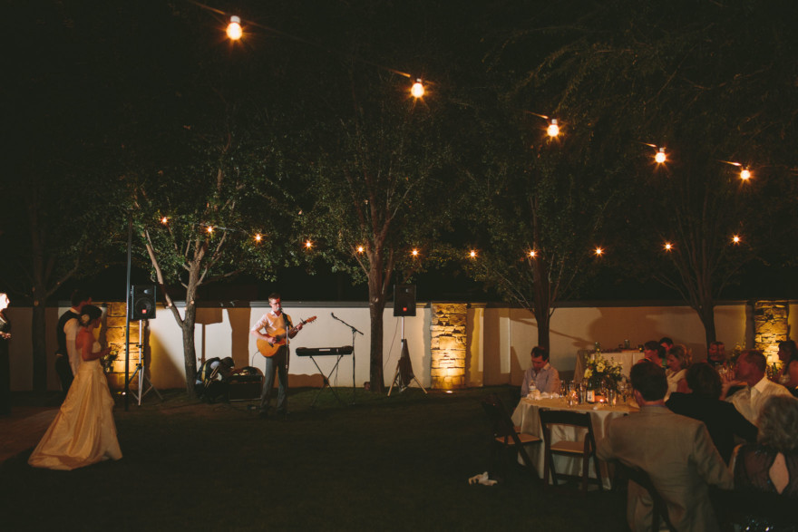 Playful Backyard Phoenix Wedding – Photo by Let's Frolic Together