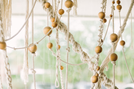 Modern Glam Palm Springs Wedding – Photo by Let's Frolic Together