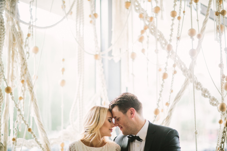 Modern Glam Palm Springs Wedding – Photo by Let's Frolic Together