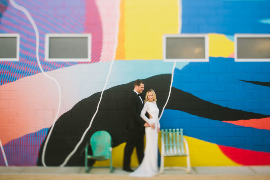 Modern Glam Palm Springs Wedding – Photo by Let's Frolic Together