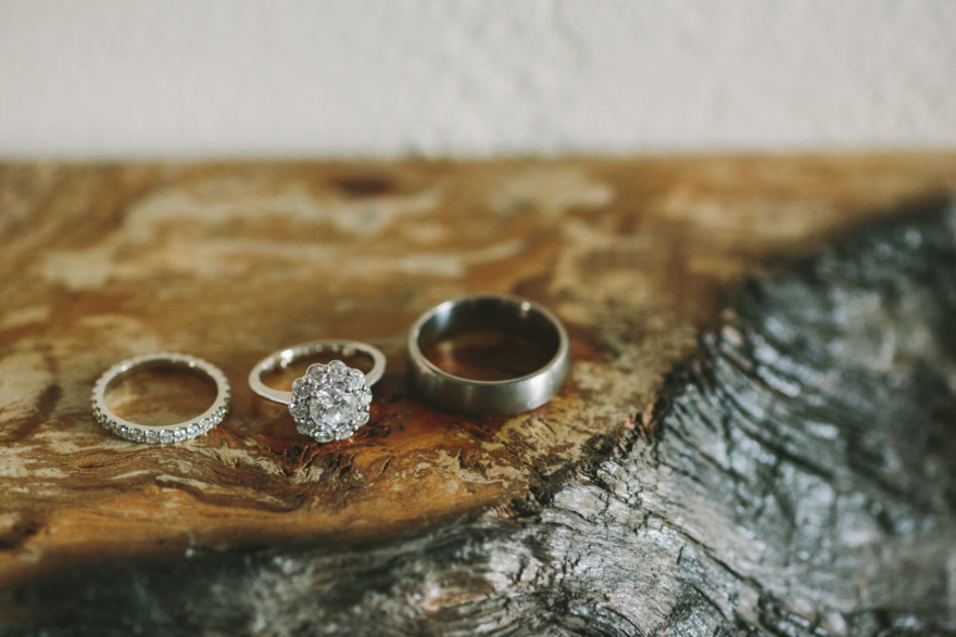 Rockin’ Retro Pearl Hotel Wedding – Photo by Let's Frolic Together