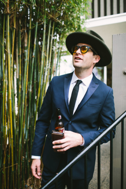 Rockin’ Retro Pearl Hotel Wedding – Photo by Let's Frolic Together