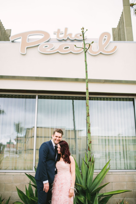 Rockin’ Retro Pearl Hotel Wedding – Photo by Let's Frolic Together