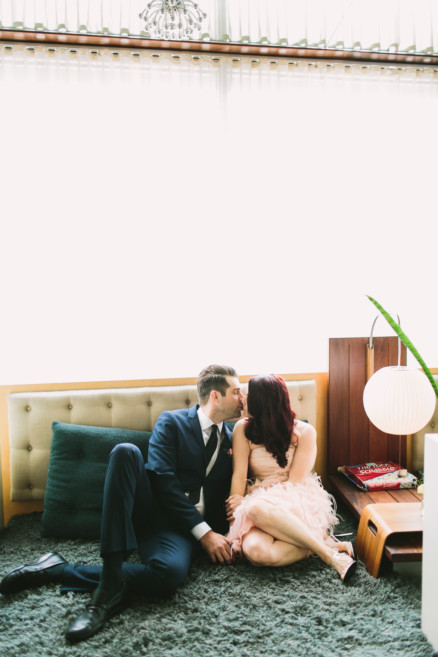Rockin’ Retro Pearl Hotel Wedding – Photo by Let's Frolic Together