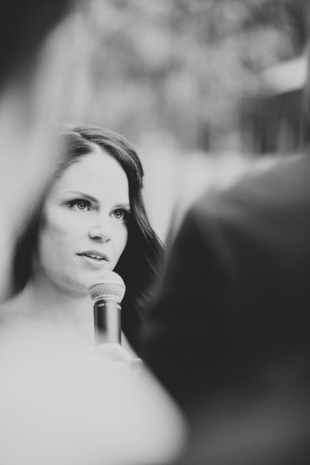 Rockin’ Retro Pearl Hotel Wedding – Photo by Let's Frolic Together