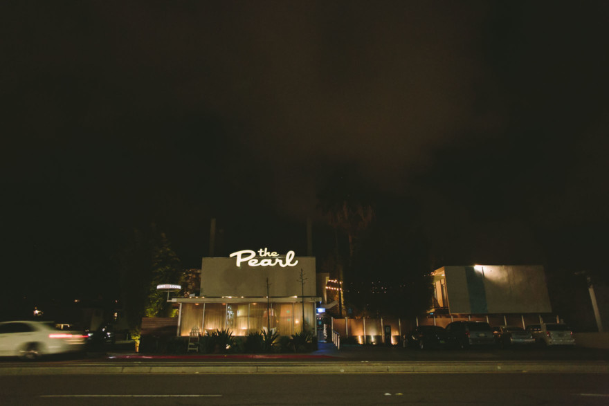Rockin’ Retro Pearl Hotel Wedding – Photo by Let's Frolic Together