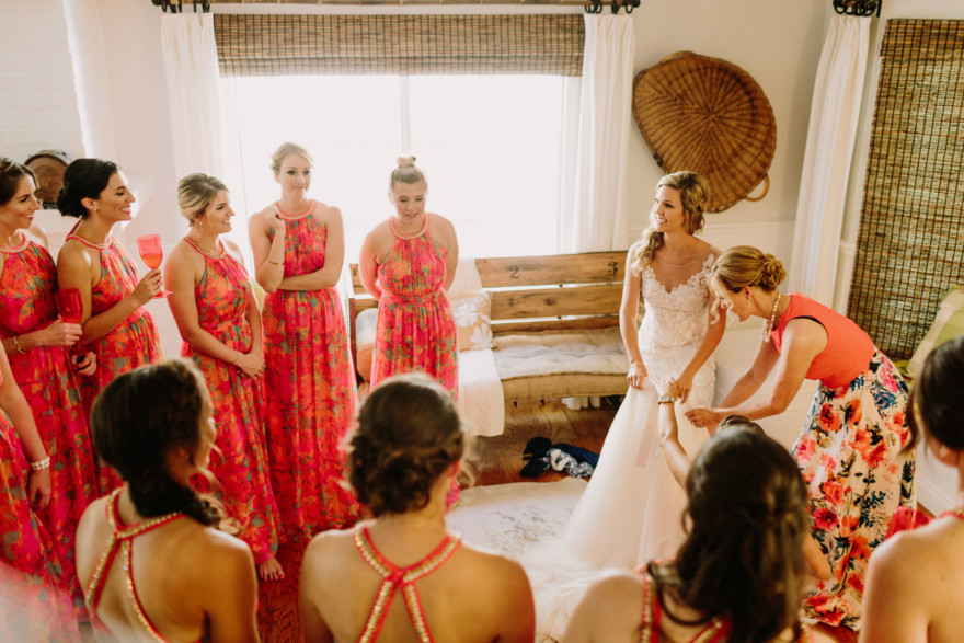 Glowing Gainey Vineyard Wedding – Photo by Let's Frolic Together
