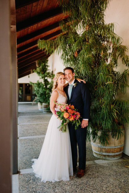 Glowing Gainey Vineyard Wedding – Photo by Let's Frolic Together