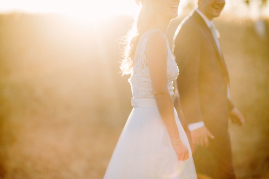 Glowing Gainey Vineyard Wedding – Photo by Let's Frolic Together