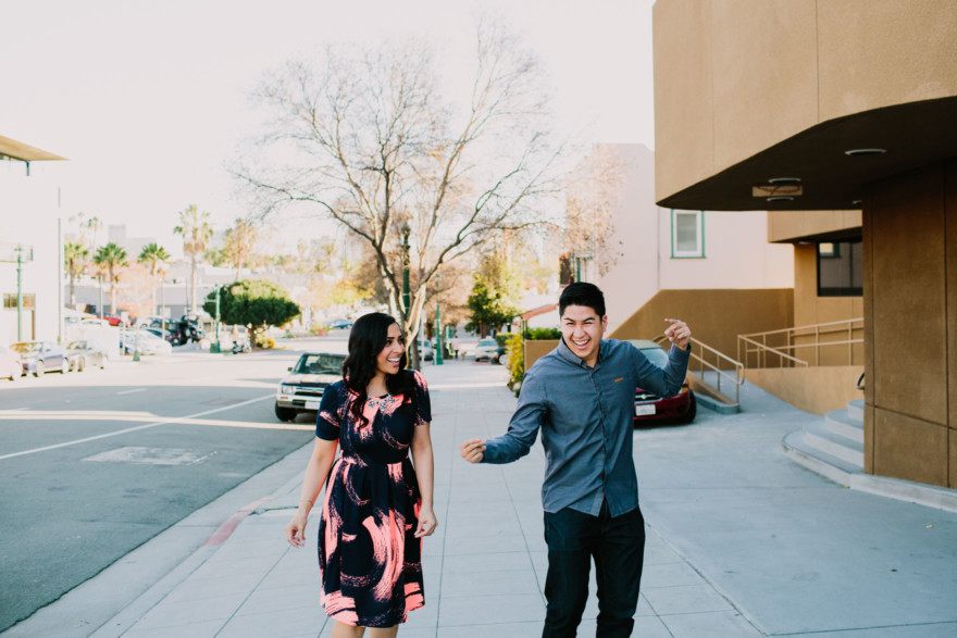 Sweet & Snuggly Urban Engagement – Photo by Let's Frolic Together