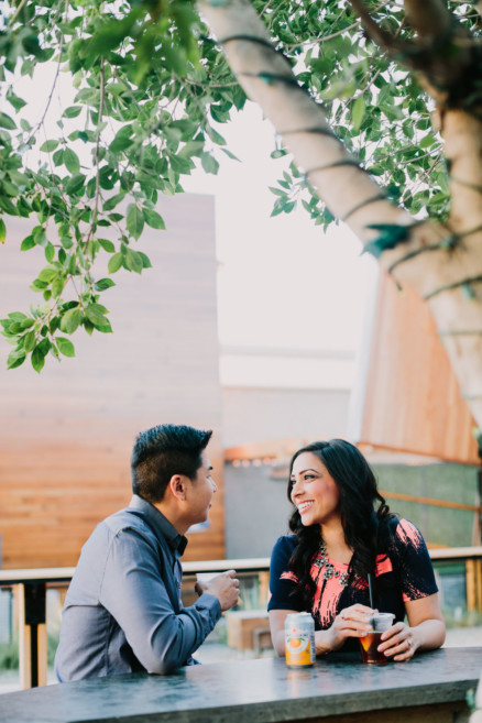 Sweet & Snuggly Urban Engagement – Photo by Let's Frolic Together