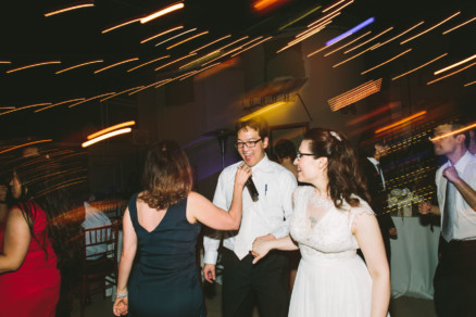 Love in 1940s LA at the Oviatt – Photo by Let's Frolic Together