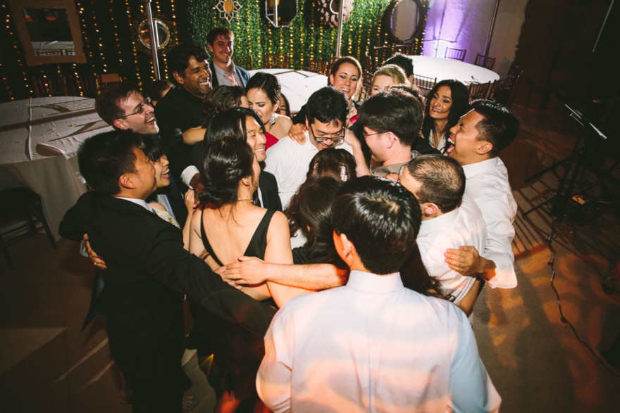 Love in 1940s LA at the Oviatt – Photo by Let's Frolic Together