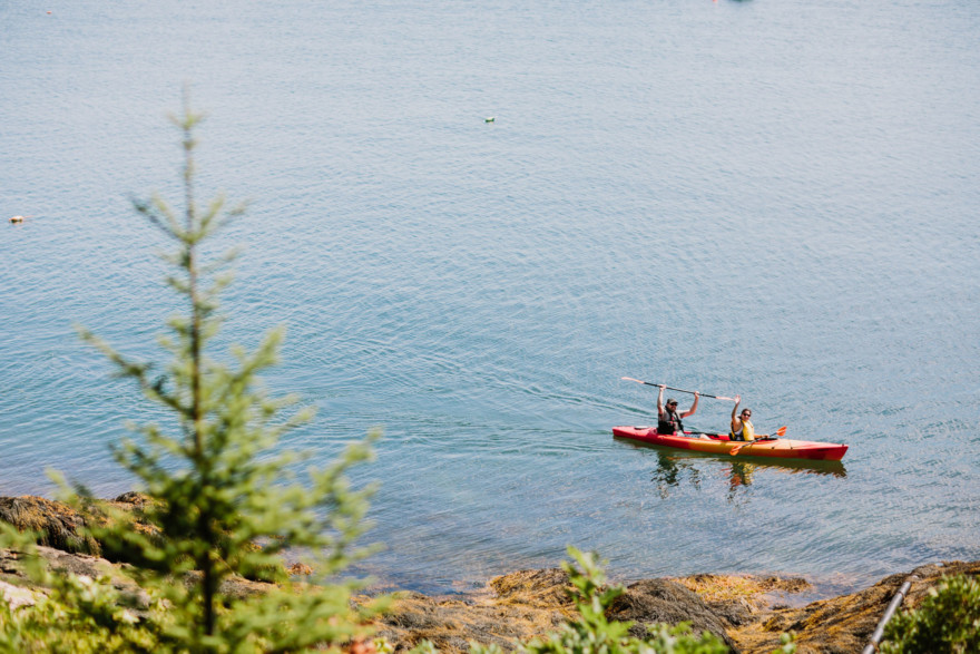 A Dreamy Seaside Union in Maine – Photo by Let's Frolic Together
