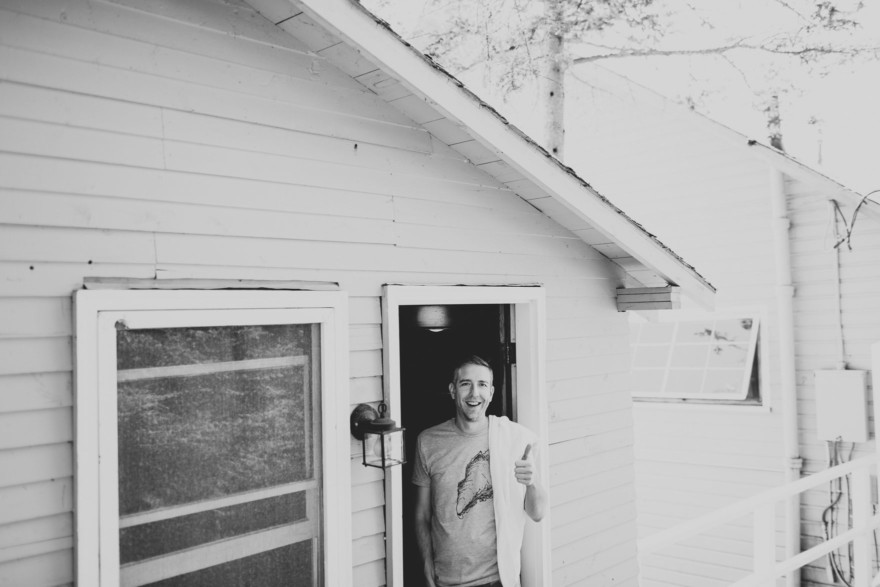 A Dreamy Seaside Union in Maine – Photo by Let's Frolic Together