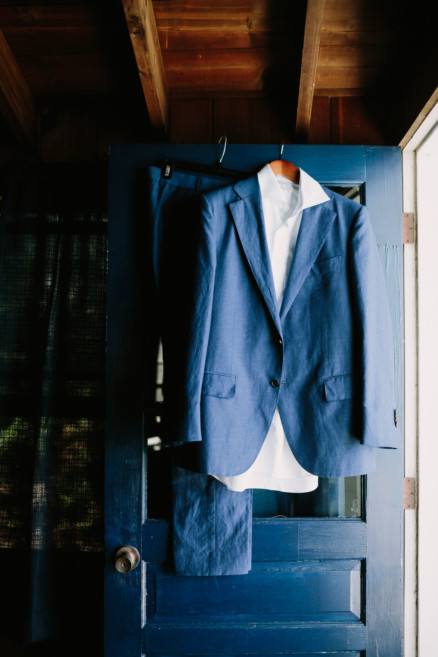 A Dreamy Seaside Union in Maine – Photo by Let's Frolic Together