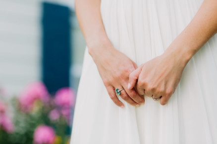 A Dreamy Seaside Union in Maine – Photo by Let's Frolic Together