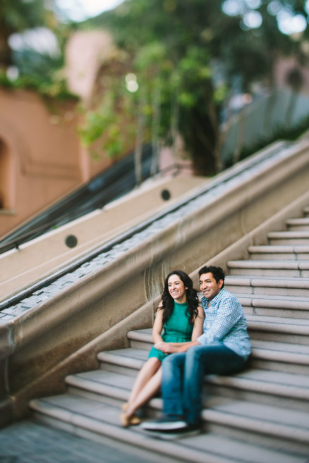 Golden Downtown LA Lovestory – Photo by Let's Frolic Together