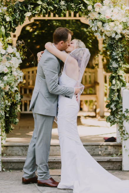 Sweet & Snuggly Garden Gathering – Photo by Let's Frolic Together