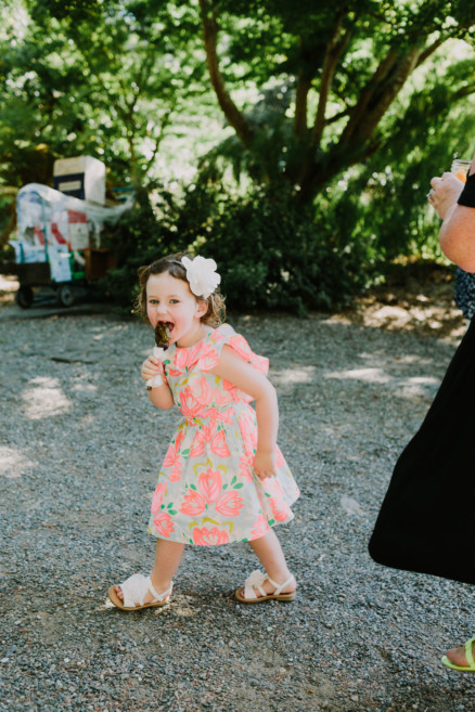 Sweet & Snuggly Garden Gathering – Photo by Let's Frolic Together