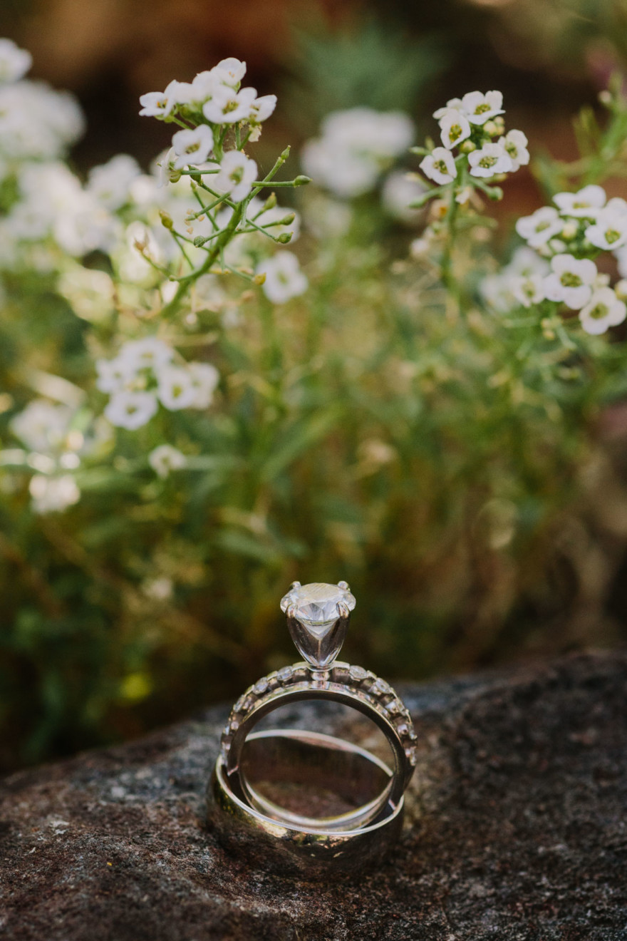 Sweet & Snuggly Garden Gathering – Photo by Let's Frolic Together